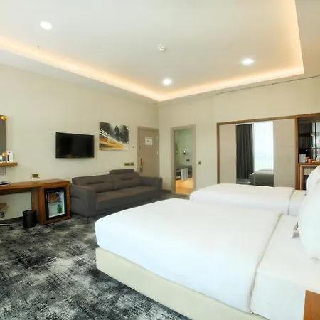 Tryp By Wyndham Topkapi Hotel Istanbul