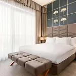 Hotel Tryp By Wyndham Topkapi 4*