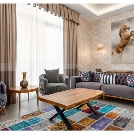 Hotel Tryp By Wyndham Topkapi 4*