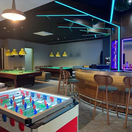 Hotel Tryp By Wyndham Topkapi 4*