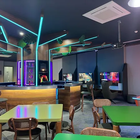 Tryp By Wyndham Topkapi Hotel 4*