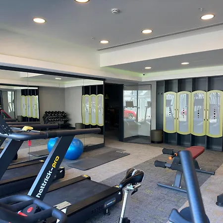 Tryp By Wyndham Topkapi 호텔 4*