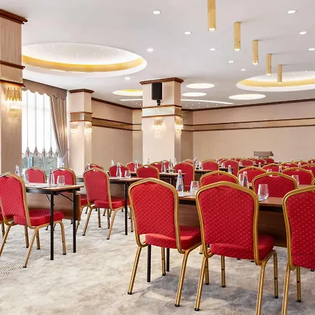 Tryp By Wyndham Topkapi Istambul