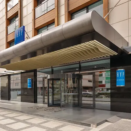Hotell Tryp By Wyndham Topkapi Istanbul