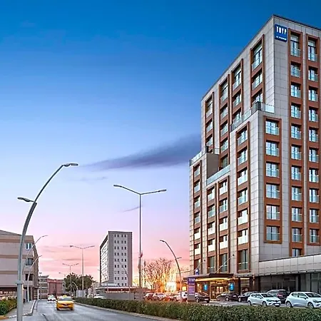 Tryp By Wyndham Topkapi 호텔