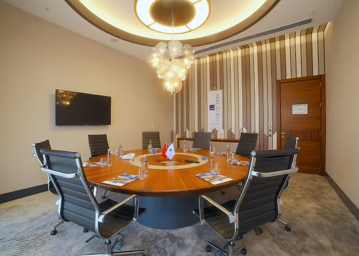 Tryp By Wyndham Topkapi Hotel