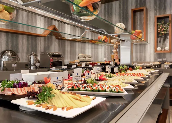 Tryp By Wyndham Topkapi Hotel