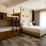 Hotel Tryp By Wyndham Topkapi 4*